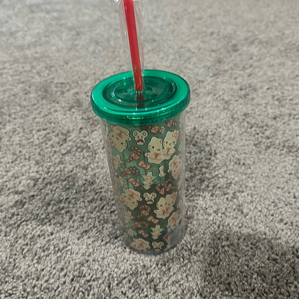 NWT Hello Kitty Holiday Tumbler
